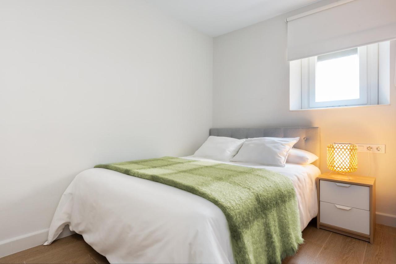 Plaza Espana, Acogedor Apartamento Con Patio Севиля Екстериор снимка