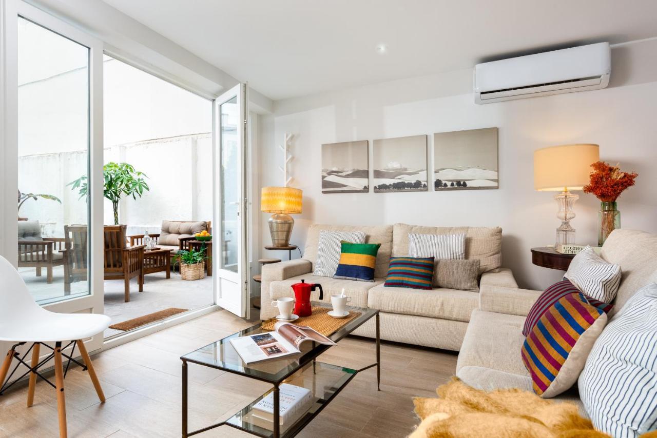 Plaza Espana, Acogedor Apartamento Con Patio Севиля Екстериор снимка